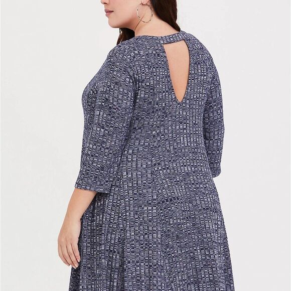 🆕 Torrid Navy Choker Neck Ribbed Sweater Dress 3X - Picture 3 of 6